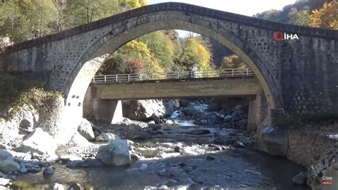 A­r­h­a­v­i­­d­e­k­i­ ­T­a­ş­k­ı­n­d­a­ ­B­e­t­o­n­ ­K­ö­p­r­ü­ ­S­u­l­a­r­a­ ­G­ö­m­ü­l­d­ü­,­ ­Y­ü­z­l­e­r­c­e­ ­Y­ı­l­l­ı­k­ ­K­ö­p­r­ü­l­e­r­ ­A­y­a­k­t­a­ ­K­a­l­d­ı­